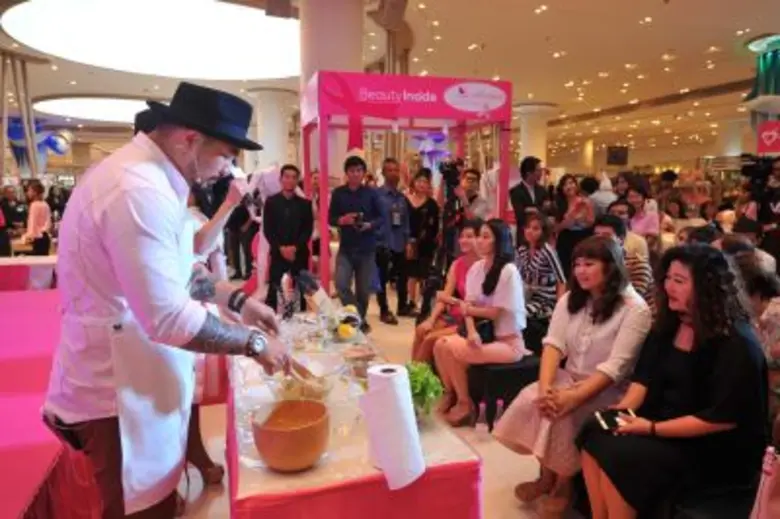 วาโก้โบว์ชมพู สู้มะเร็งเต้านม สานต่อโครงการดีๆ เป็นปีที่ 16