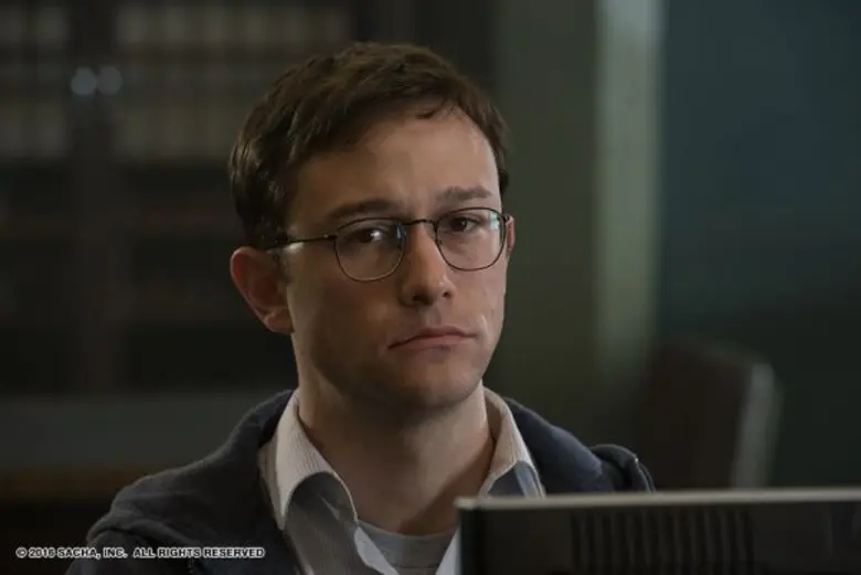 Movie Guide: ไชลีน วูดลีย์ คือส่วนเติมเต็มสำคัญให้กับหนัง Snowden 6 ตุลาคมนี้ความจริงจะถูกเปิดเผยในโรงภาพยนตร์