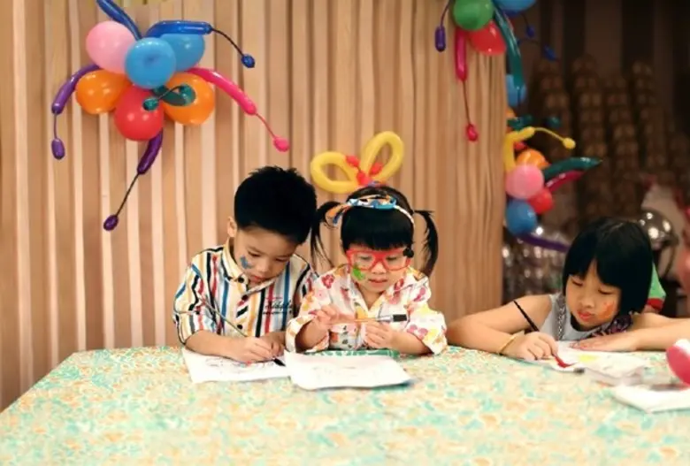 บุฟเฟ่ต์ บรั๊นช์วันอาทิตย์ที่ เน็กซ์ทู คา...