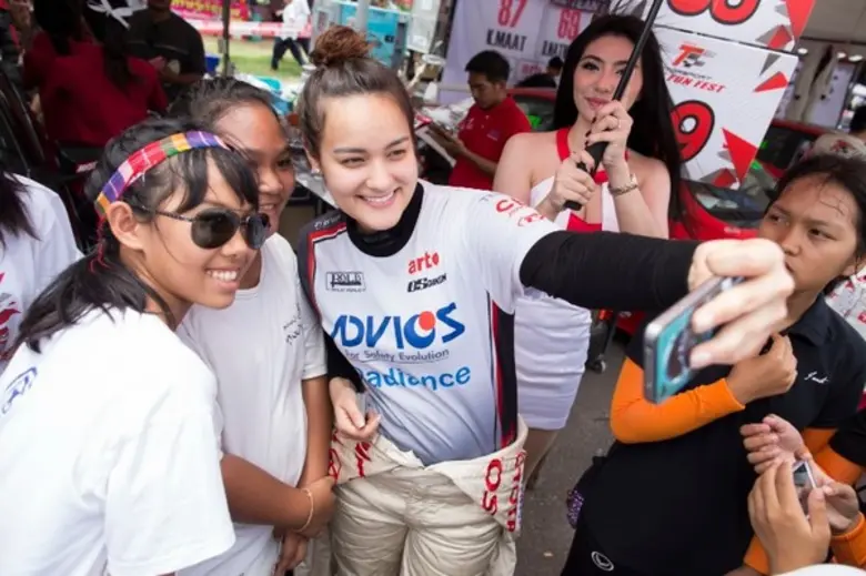 "โตโยต้า มอเตอร์สปอร์ต 2016" พร้อมส่งทัพค...