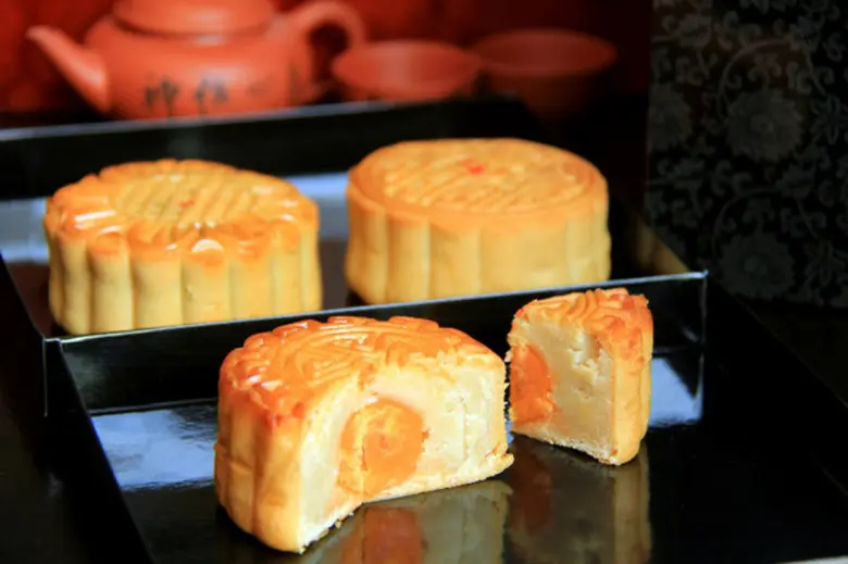 Enjoy the mid-autumn Mooncake festival @ The Sukosol, Bangkok