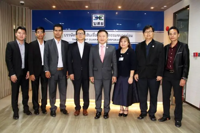 นายนิธิศ มนุญพร กรรมการและผู้จัดการทั่วไป...