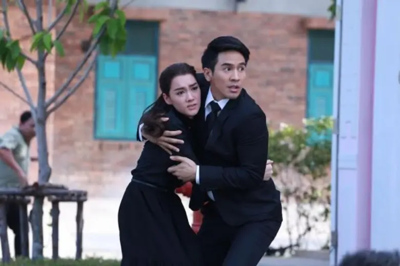 เรื่องย่อ เลือดรักทระนง ตอนที่ 8 วันศุกร์...