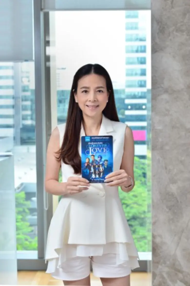 "มาดามแป้ง-นวลพรรณ ล่ำซำ" บอสคนสวยแห่งเมื...