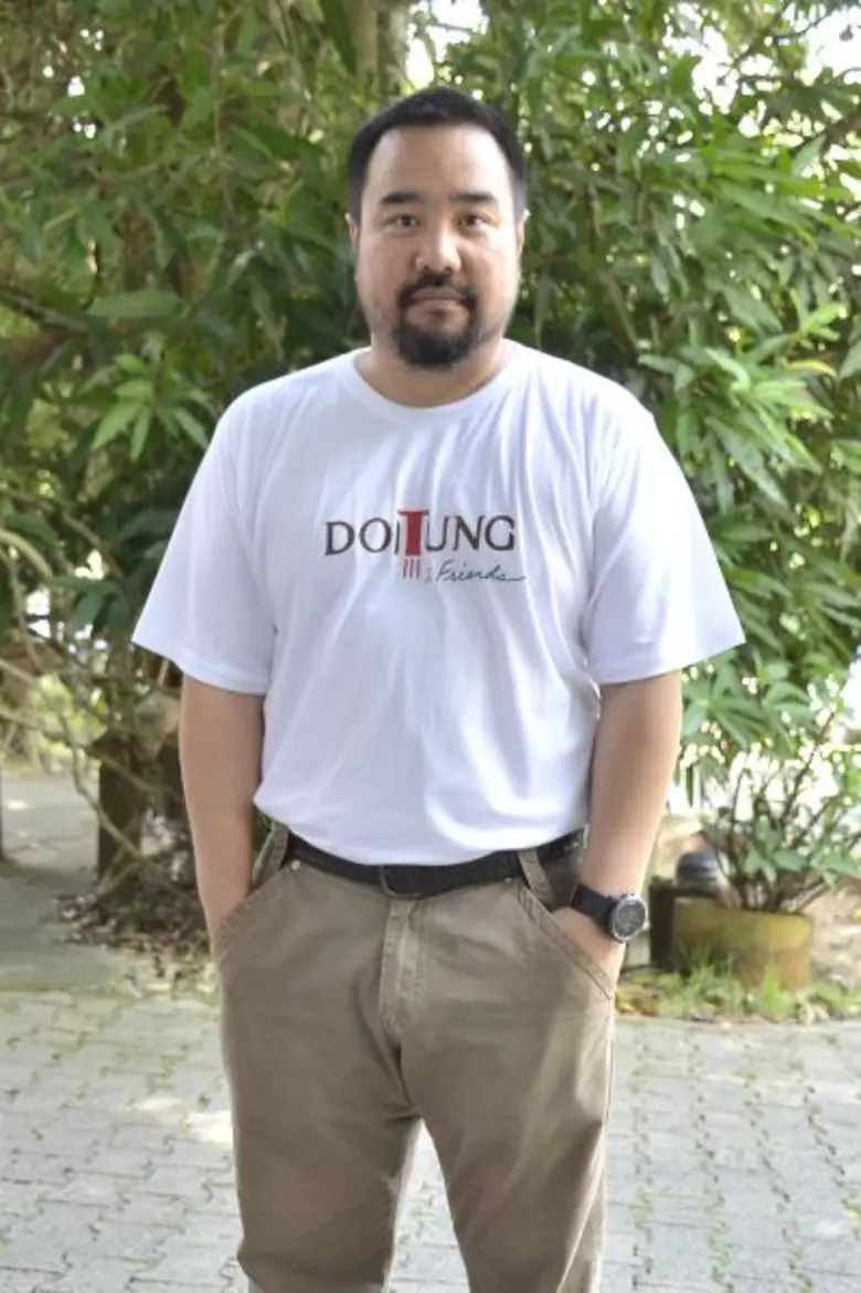 Gossip News: มูลนิธิแม่ฟ้าหลวง ในพระบรมราชูปถัมภ์ และ โครงการ ดอยตุง แอนด์ เฟรนด์ส