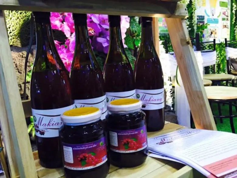 สุดยอดงานวิจัย ม.แม่โจ้ คว้ารางวัล ชนะเลิศ (Platinum Award)  ครองถ้วยพระราชทานสมเด็จพระเทพรัตนราชสุดาฯ สยามบรมราชกุมารี  งาน Thailand Research Expo 2016