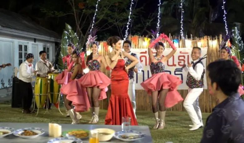 แพร เอมเมอรี่ โชว์ลูกคอ!!! แท็คทีมแก๊ง “ชาญชลธี” จัดปาร์ตี้ต้อนรับ “ปรัชญ์ ปรมิณ”