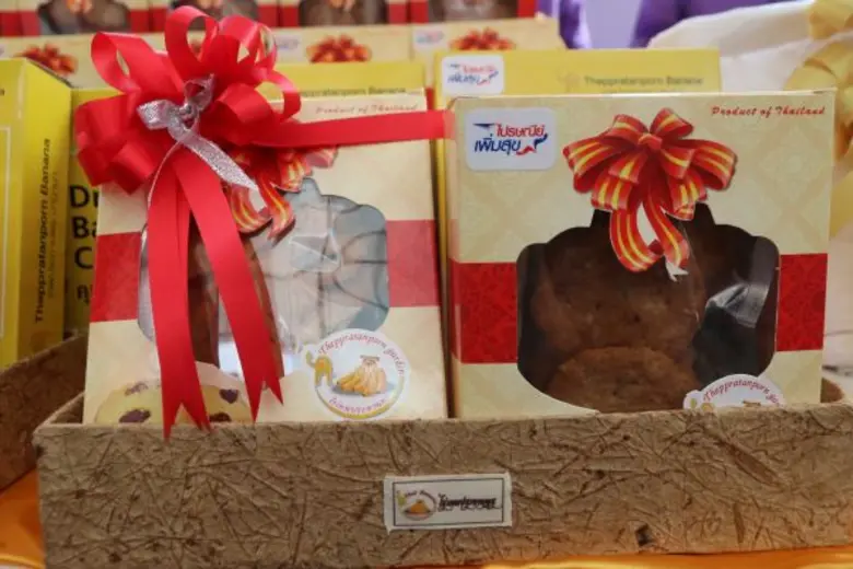 ไปรษณีย์ไทย สนับสนุนชุมชนท้องถิ่น สานต่อนโยบายประชารัฐ เปิดโครงการไปรษณีย์เพิ่มสุขช่วยวิสาหกิจชุมชนขนส่งในอัตราพิเศษ