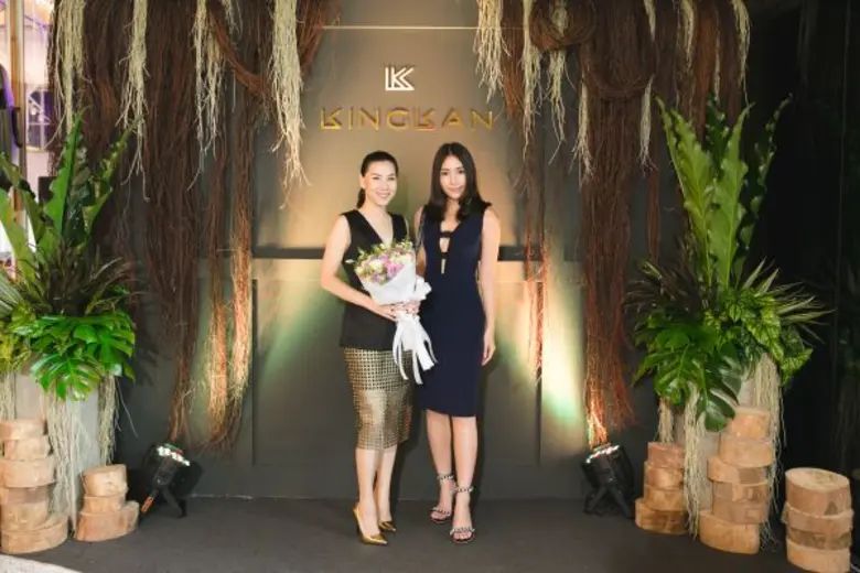 KINGKAN ต้อนรับคอลเลคชั่น Autumn/Winter 2016 ด้วยความแตกต่างที่ผสมผสานกันอย่าง ลงตัว กับคอลเลคชั่น “The New Chapter Begins” เปิดตัวยิ่งใหญ่ทีดิเอ็มควอเทียร์