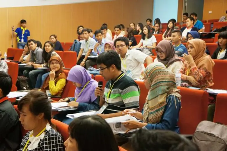 ซินโครตรอน เปิดบ้าน รับนักวิทย์ฯ อาเซียน ร่วมค่ายวิทยาศาสตร์ซินโครตรอนอาเซียน ครั้งที่ 5  หวังสร้างเครือข่ายให้เข้มแข็ง พัฒนาซินโครตรอนไทยสู่ระดับสากล