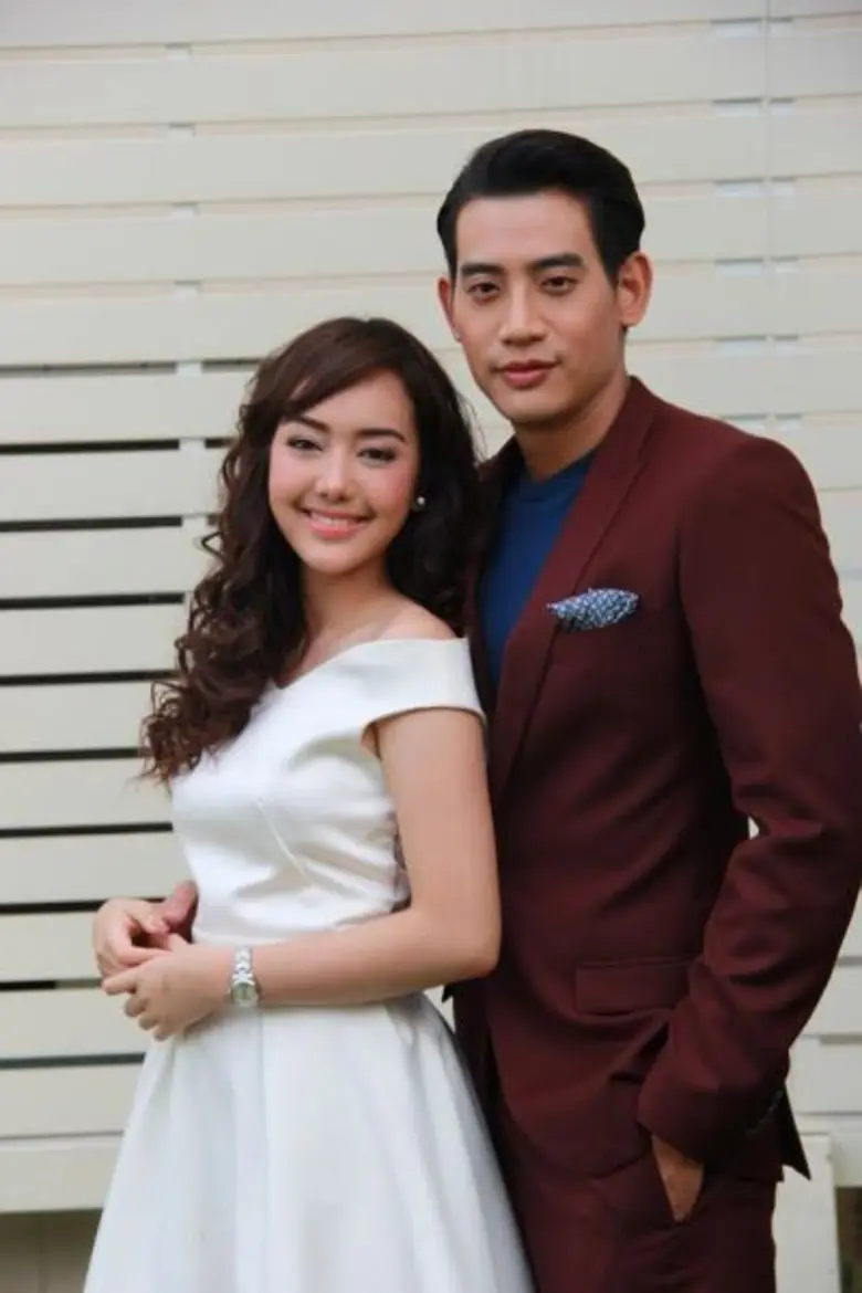 ฟีล กู๊ด เอ็นเทอร์เทนเม้นท์ ถือฤกษ์ดีบวงสรวง “รักกันพัลวัน” ดึงพระเอกใหม่ป้ายแดง นาย-นภัทร โคจรประกบคู่ ไอซ์-ปรีชญา