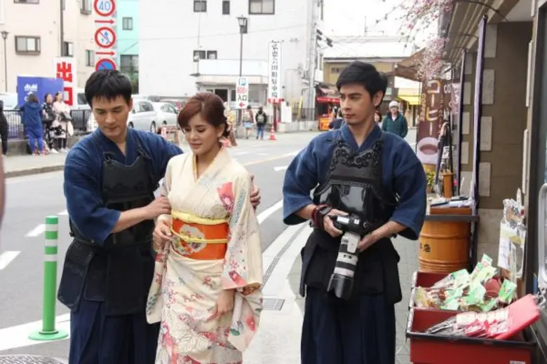 เปิดฉากแรก ก็ดุเดือดซะแล้ว เมื่อสองพระเอก...