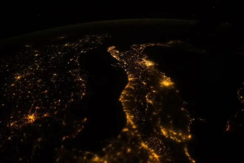 “ไอแมกซ์” จับมือ “นาซ่า” ชวนผู้ชมชาวไทยเปิดประสบการณ์ใหม่ มองโลกในมุมที่คุณไม่เคยเห็นมาก่อนแบบสามมิติ