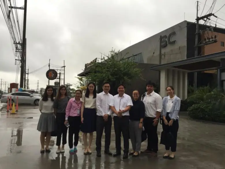 คุณสมภพ ศักดิ์พันธ์พนม ประธานกรรมการ (ที่...