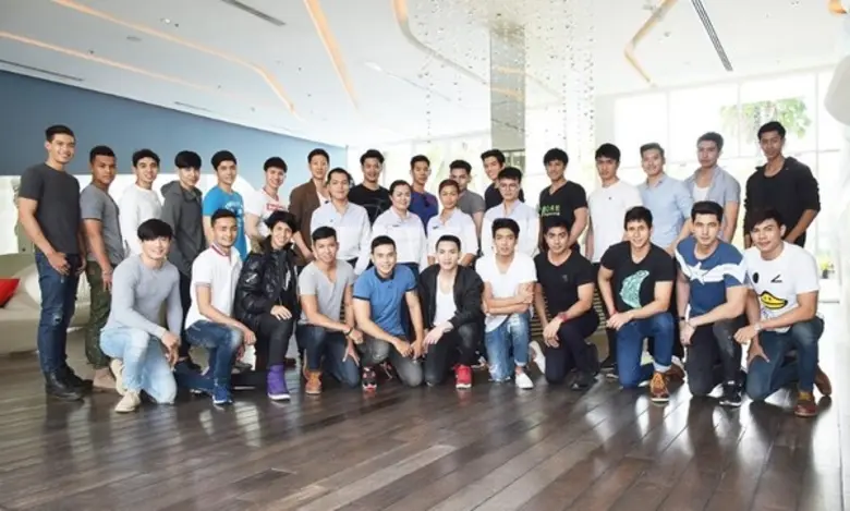 ฝ่ายบริหารโรงแรมบาราคูด้า พัทยา เอ็มแกลเล...