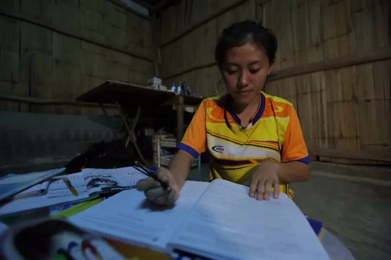 ทีวีไกด์: รายการ “สานรัก คนเก่งหัวใจแกร่ง” วันอาทิตย์ที่ 17 กันยายน 2559 ทางแอป AIS PLAY และ AIS PLAYBOX