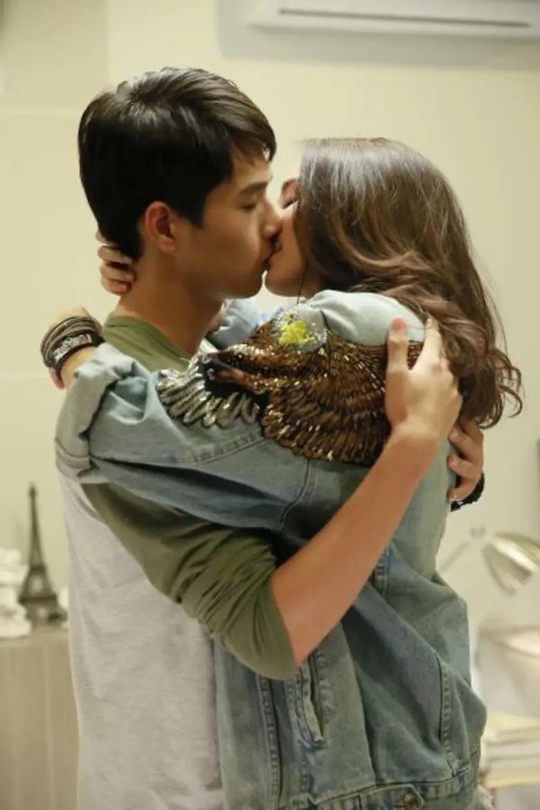 “ทอย” สุดเขิน!! เลิฟซีนจูบ “โฟร์” เปิดฉาก Club Friday To Be Continued ตอน “เธอเปลี่ยนไป”