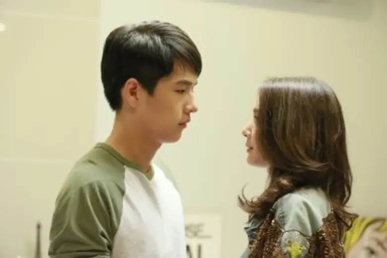 “ทอย” สุดเขิน!! เลิฟซีนจูบ “โฟร์” เปิดฉาก Club Friday To Be Continued ตอน “เธอเปลี่ยนไป”