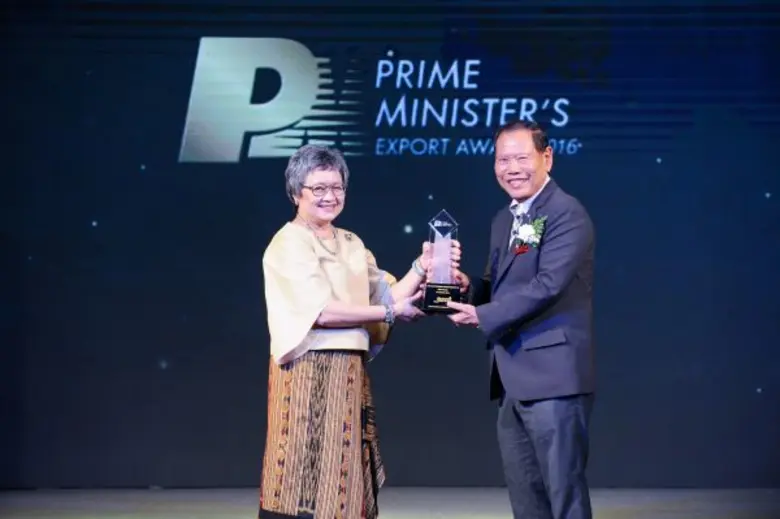 นายอนันท์ รักอริยะพงศ์ ประธาน บริษัท เซ็ป...