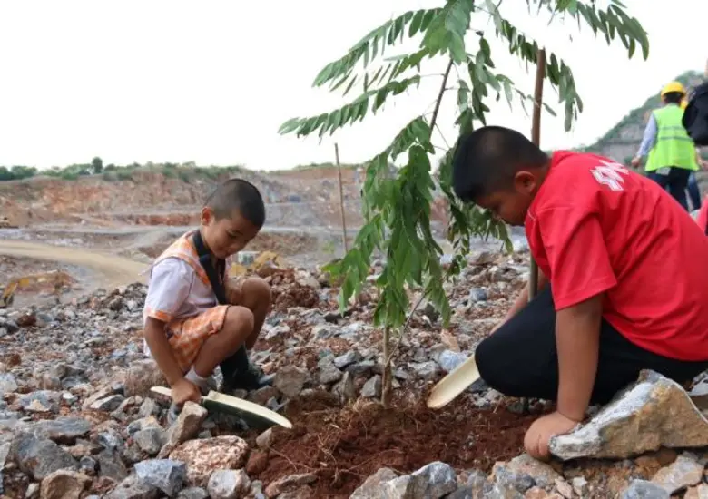 กพร. ชูนโยบายเหมืองแร่สีเขียวพร้อมเปิด 6 ข้อกำหนดการทำเหมืองแร่ เพื่อสร้างความสมดุลระหว่างภาคอุตสาหกรรมสังคม และสิ่งแวดล้อม