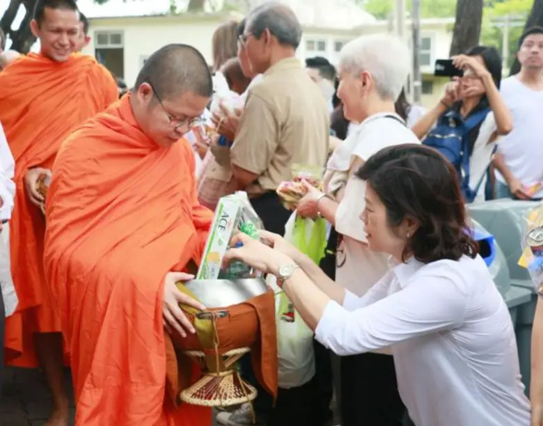ตลาดหลักทรัพย์ฯ จัดกิจกรรม "ธรรมะในเมือง"...
