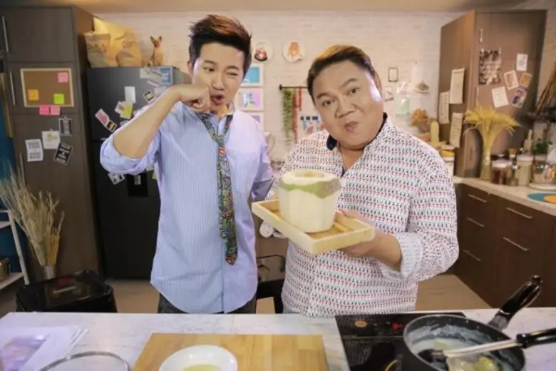 รายการ "ข่าวคลุกข้าว" วันจันทร์ที่ 19 กัน...