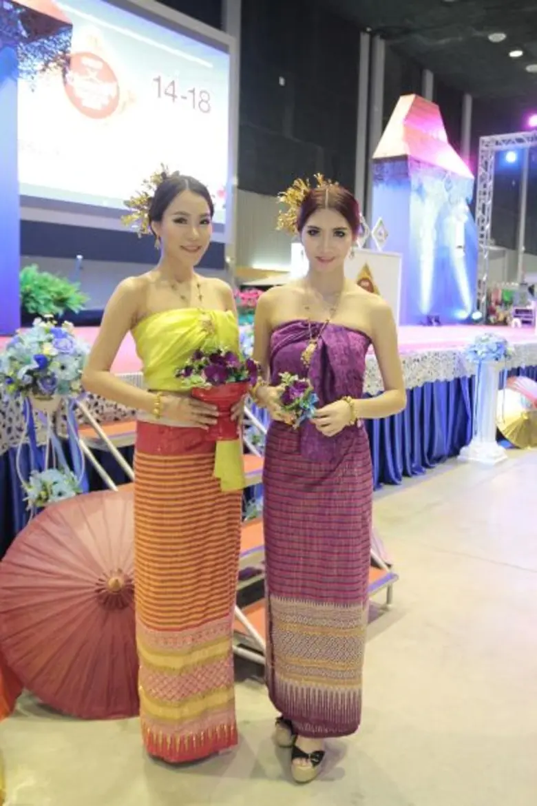 แฟนเพลงกรี๊ด 'ต่าย-ฝน’ นำขึ้นเวที 'อันซีน ล้านนา 2016’