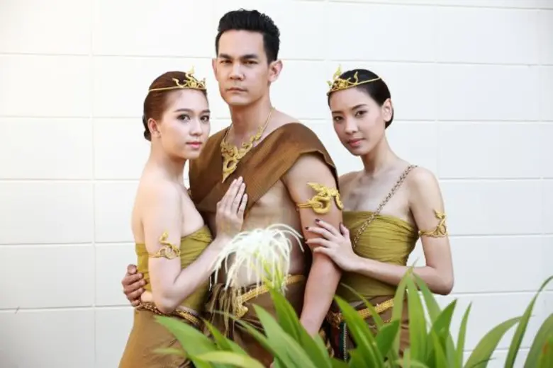 เรื่องย่อ: นาคี