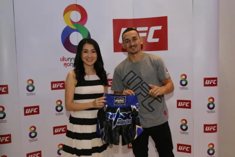 UFC ยกทีมหารือผู้บริหารอาร์เอส หวังจัดการแข่งขันในเมืองไทย และจับมือ เป็นพันธมิตร เจ้าของลิขสิทธิ์ถ่ายทอดการแข่งขัน รายการกีฬาต่อสู้ที่ยิ่งใหญ่ที่สุดในโลก