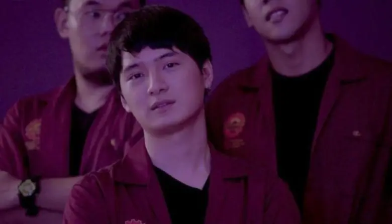 “สิงโต” โชว์เสียงร้องเพลงสดๆ “คริส” ตามส่อง!!!