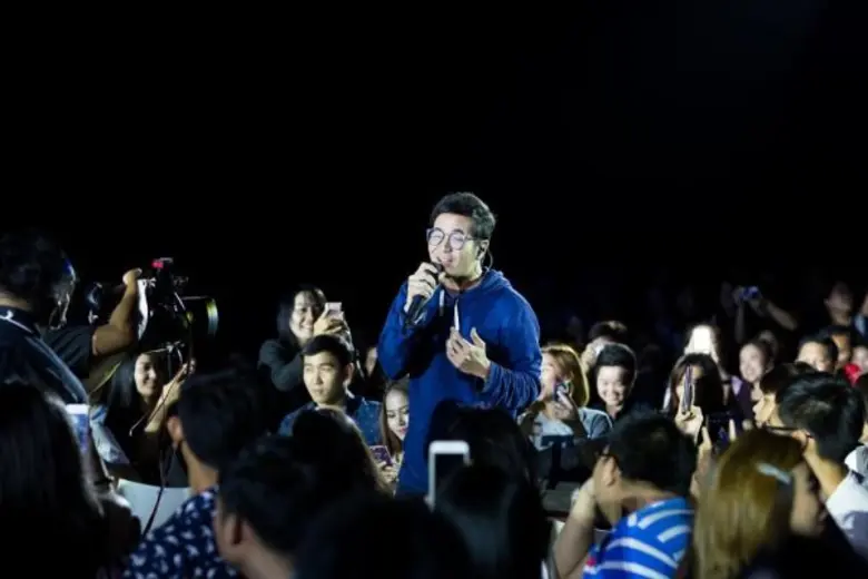 “แสตมป์-อภิวัชร์” จัดเต็มสเต็ปเท้าไฟ สนุกซึ้งปนฮา ครบรส COOLfahrenheit Music Alive Stamp18+ #โตแล้วร้องเพลงอะไรก็ได้