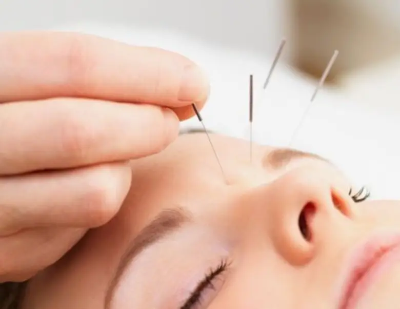 การสื่อถึงอารมณ์และความรู้สึกจะต้องใช้สีห...