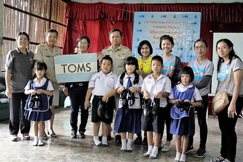 มูลนิธิ EDF จับมือ ทอมส์ ชูส์ มอบรองเท้าใหม่ให้นักเรียนพื้นที่ห่างไกลใส่ไปเรียนหนังสือ