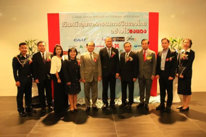 นายธีระพงษ์ รอดประเสริฐ ผู้ช่วยรัฐมนตรีว่...