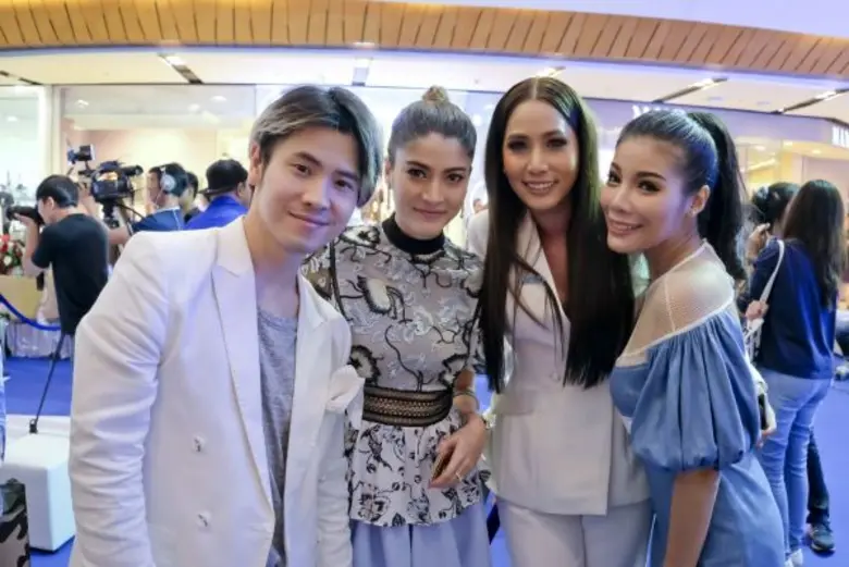 “แพง-ภิชาภัช” จับมือ “บุ๊คโกะ-ธนัชพันธ์”เปิดตัว “PROUD” ผลิตภัณฑ์เสริมอาหารควบคุมน้ำหนักที่กำลังมาแรงที่สุดในขณะนี้