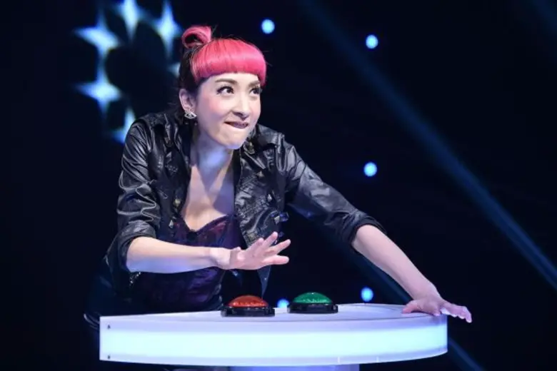 "The Line (เดอะ ไลน์) เกมซ่า...ท้าเรียงแถ...