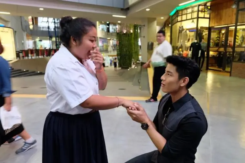 เซอร์ไพรส์หนักมาก....เมื่อ “เกรท – บอล – แก๊ป” จากละคร “นางอาย” บุกไปทำภารกิจ “เมื่อนางอาย” ถึงสยามสแควร์ วัน