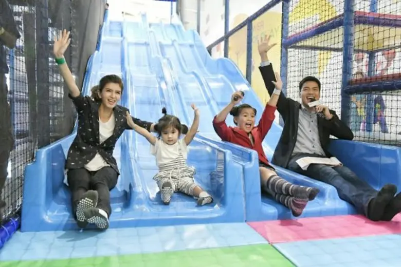 ฟันเนเรี่ยม สเปลล์ สนามเด็กเล่นในร่ม และศูนย์พัฒนาพ...