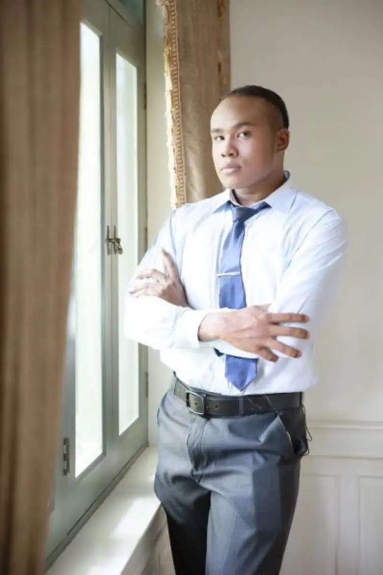 ทำเอาแฟนคลับไม่คุ้นชินกับลุคส์สาวออฟฟิศแส...