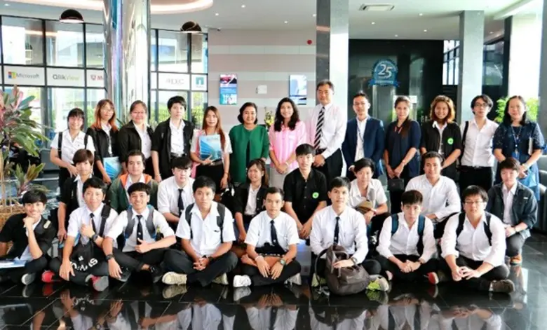 มหาวิทยาลัยหอการค้าไทย นำคณะนักศึกษาที่กำ...