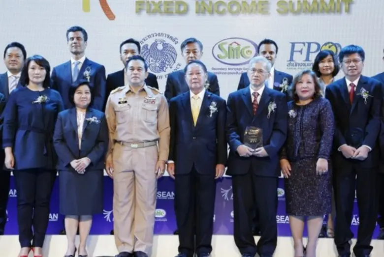 คุณวิสุทธิ์ ศรีสุพรรณ รัฐมนตรีช่วยว่าการก...