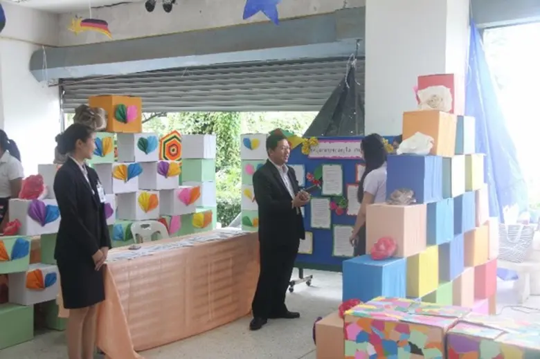 ราชภัฏธนบุรี สมุทรปราการ จัดนิทรรศการ "ครูในศตวรรษที่ 21"