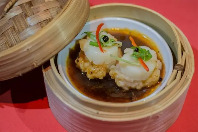 ตลอดเดือนตุลาคมนี้ ห้องอาหารและบาร์มันตรา...