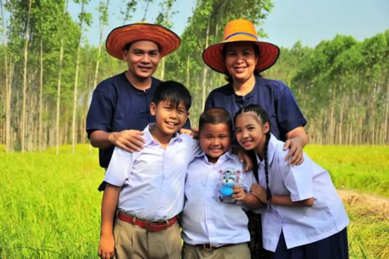 ดั๊บเบิ้ล เอ…ปลื้มกระแสแคมเปญ “Double A…One Dream One Tree” ประชาชนแห่รักษ์สิ่งแวดล้อม ยอดต้นไม้ให้ชาวนากว่า 200,000 ต้น