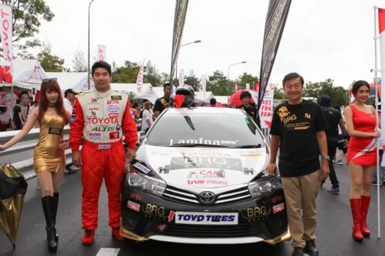 ทีมแข่ง "บีอาร์จี" แรงได้อีก ฝ่าพายุฝนขึ้...