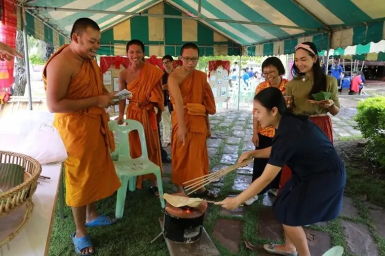 ราชภัฏโคราช จับมือ มจร.โคราช ถ่ายทอดวิถีวัฒนธรรมข้าวของชาวโคราช