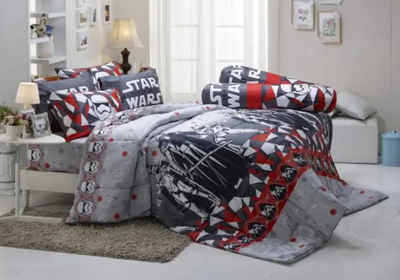 ทิวลิป เปิดตัวชุดเครื่องนอนลายสตาร์วอร์สครบเซ็ต