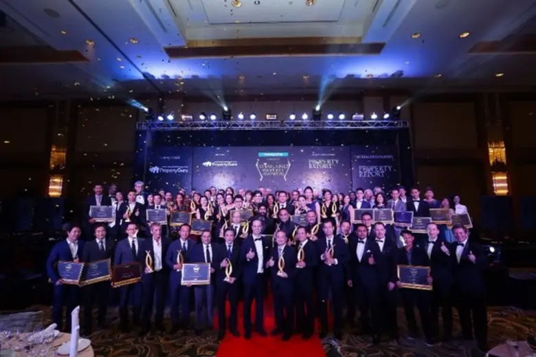 มร.เทอร์รี่ แบล็คเบิร์น กรรมการผู้จัดการ ...