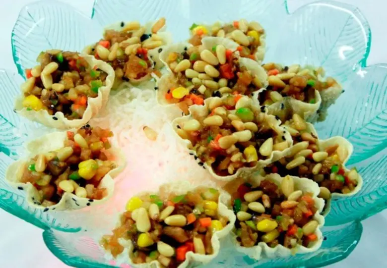 ร่วมสืบสานประเพณีเทศกาลเจและอิ่มบุญไปด้วยกัน กับภัตตาคารเซียง ปิง เหลา โรงแรมแกรนด์ ไชน่า