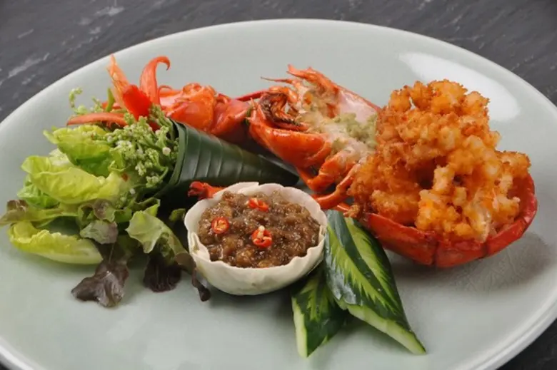 Chef Rossarin and her amazing team from T...